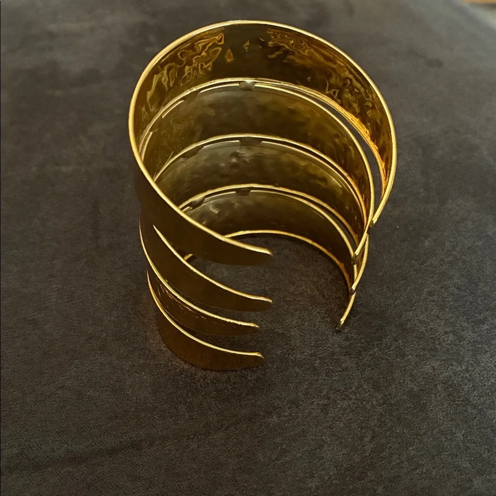 NWOT. Zara Golden Four-Row Embossed Metal Cuff Bracelet.